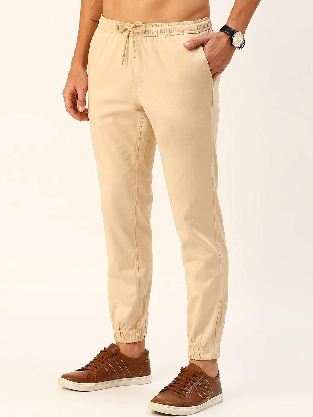 

HERE&NOW Men Mid-Rise Smart Slim Fit Joggers, Beige