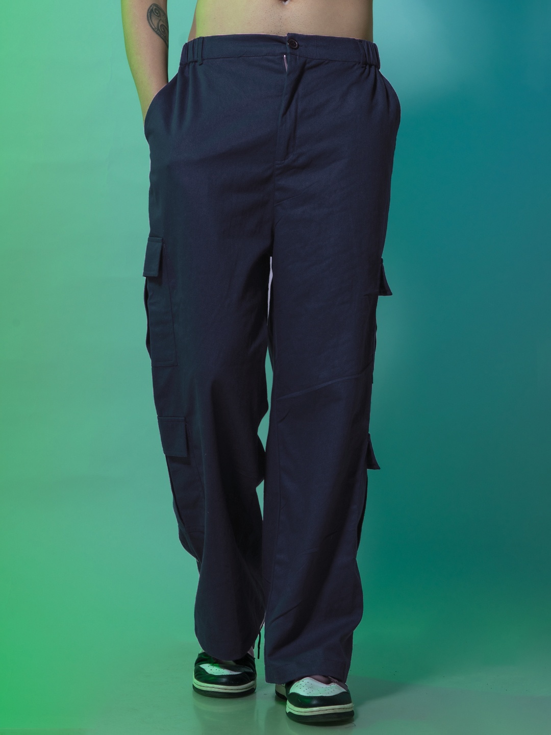 

UNRL Men Pure Cotton Trousers, Navy blue
