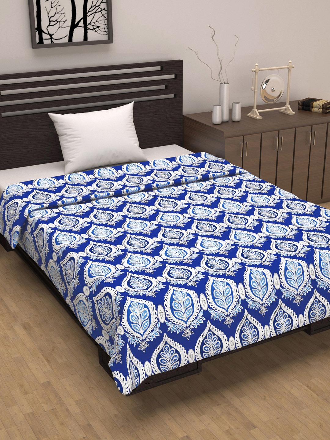

Divine Casa Prism Blue & Grey Ethnic Motifs Pure Cotton AC Room 120 GSM Single Bed Dohar