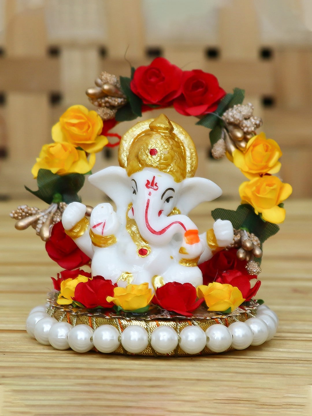 

eCraftIndia White Textured Ganesh Idol Figurine Showpieces