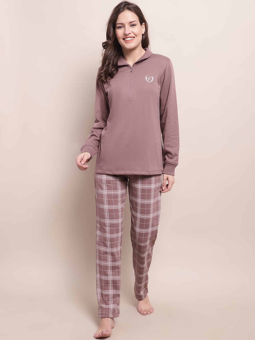 

Kanvin Checked High Neck Nightsuit, Purple