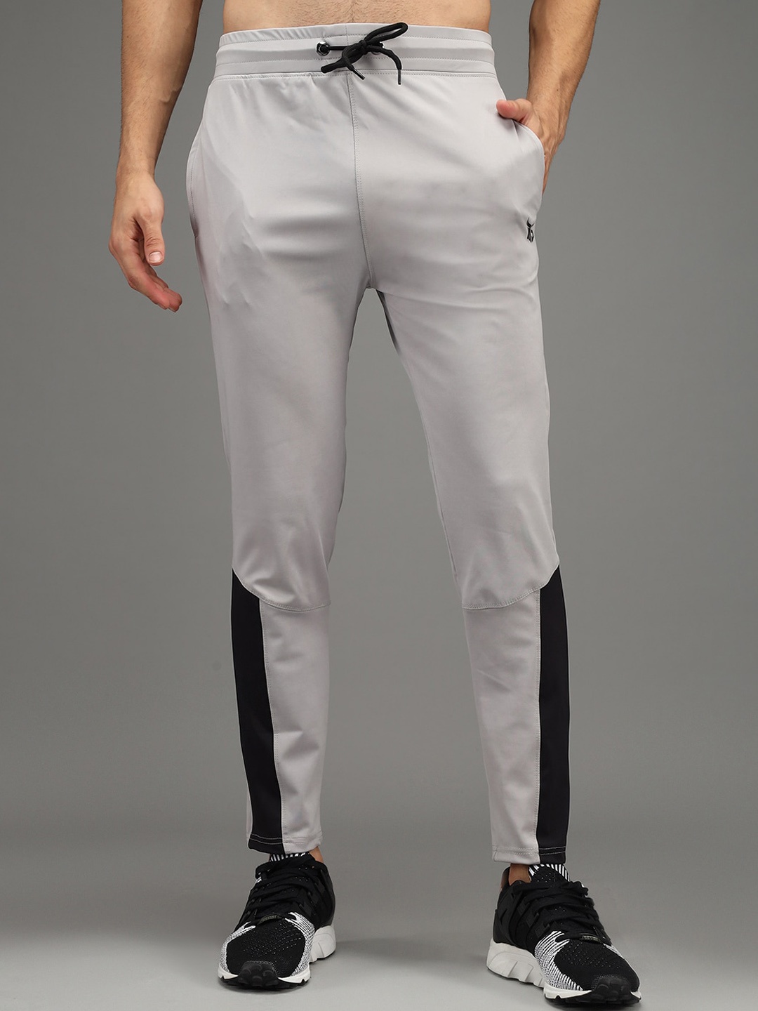 

The Modern Soul Men Slim Fit Track Pants, Grey