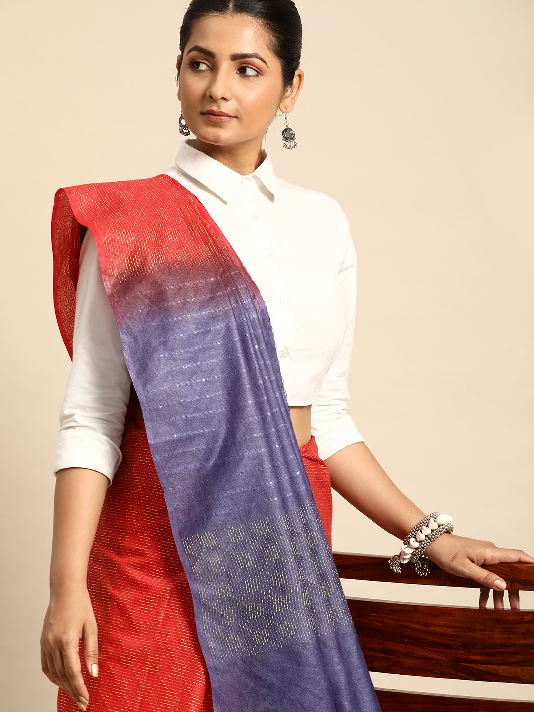 

Taavi Woven Design Zari Bhagalpuri Saree, Red