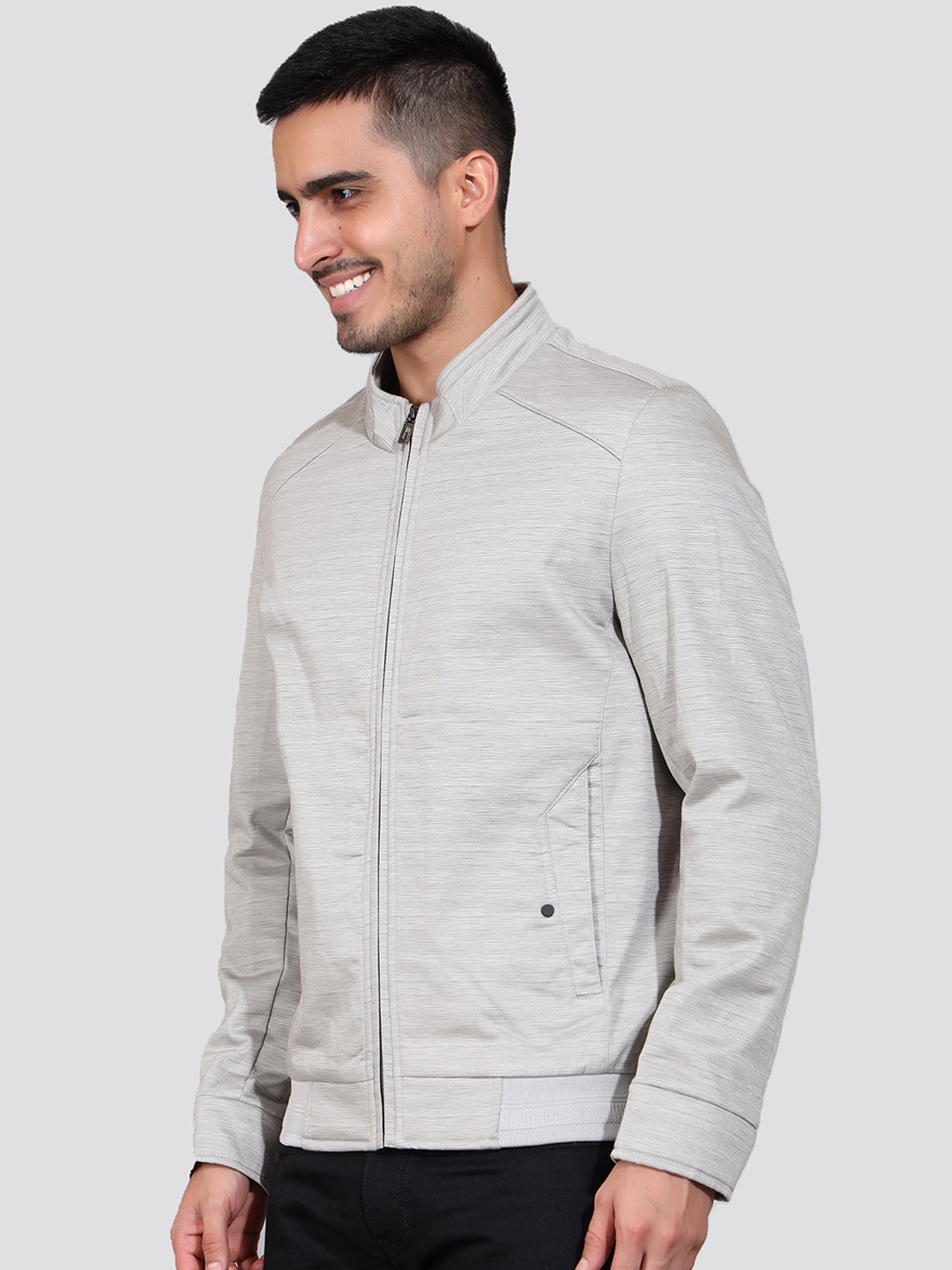 

YOUNG CLUB CLASSIC Men Grey Colourblocked Lightweight Sporty Jacket