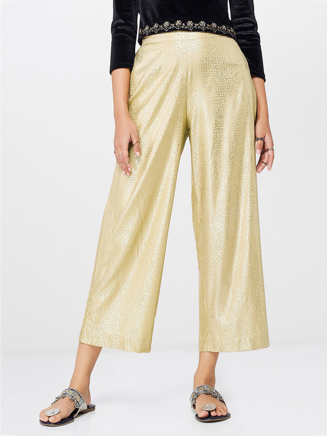 

Global Desi Women Beige & Gold-Toned Original Regular Fit Printed Parallel Trousers