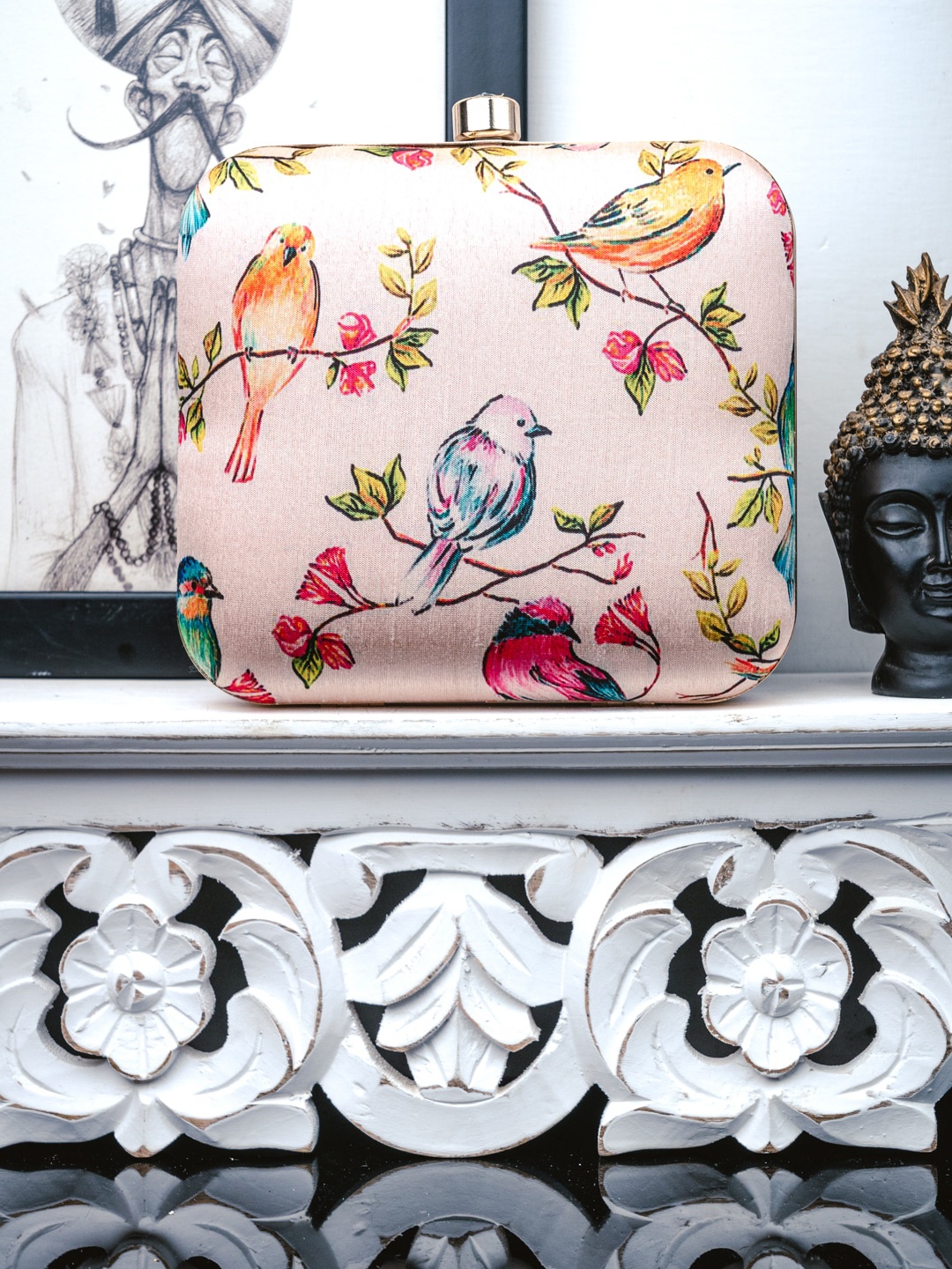 

Sangria Off White And Red Printed Box Clutch