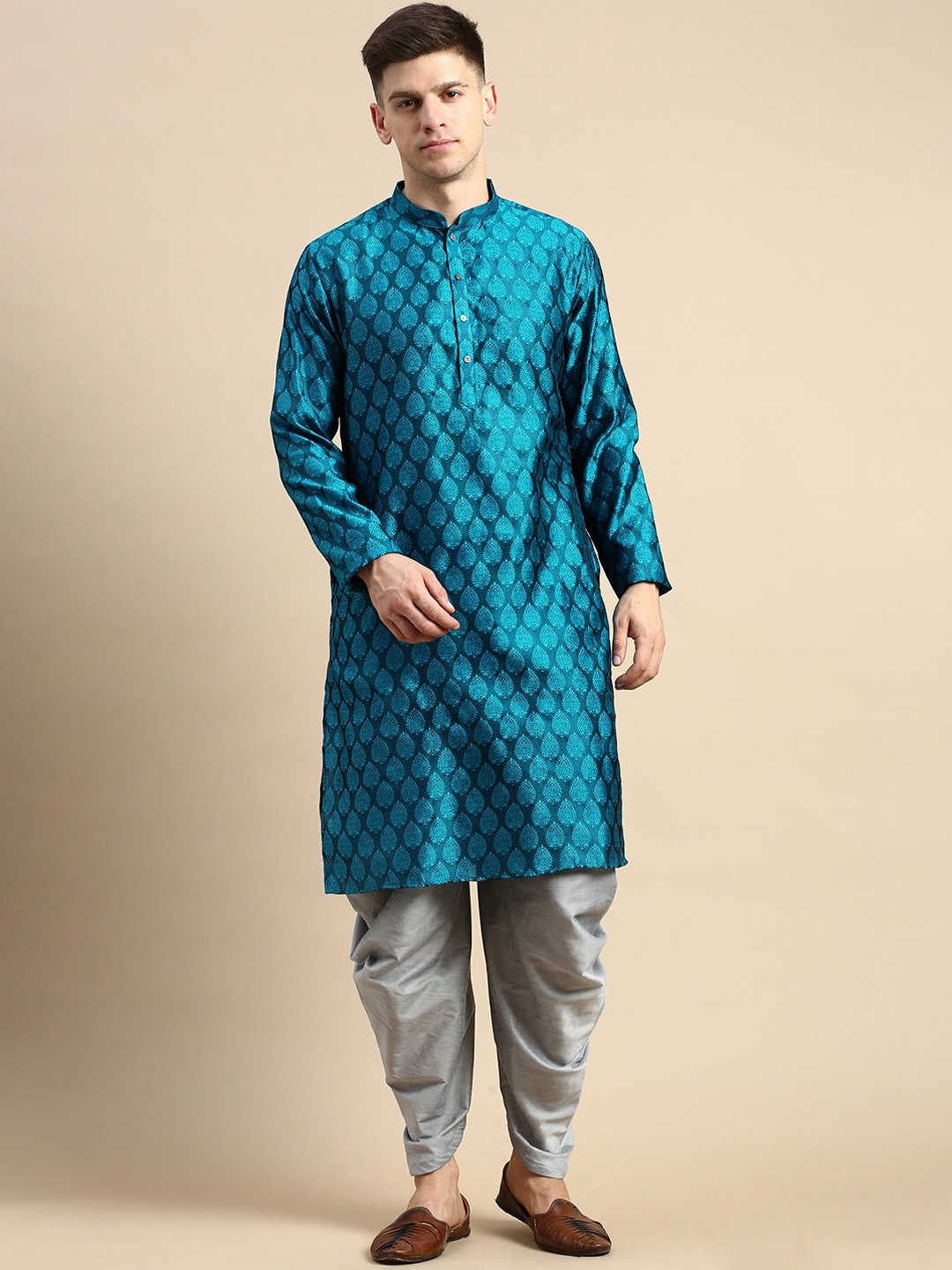 

Anouk Ethnic Motifs Woven Design Mandarin Collar Long Sleeves Cotton Silk Kurta, Blue