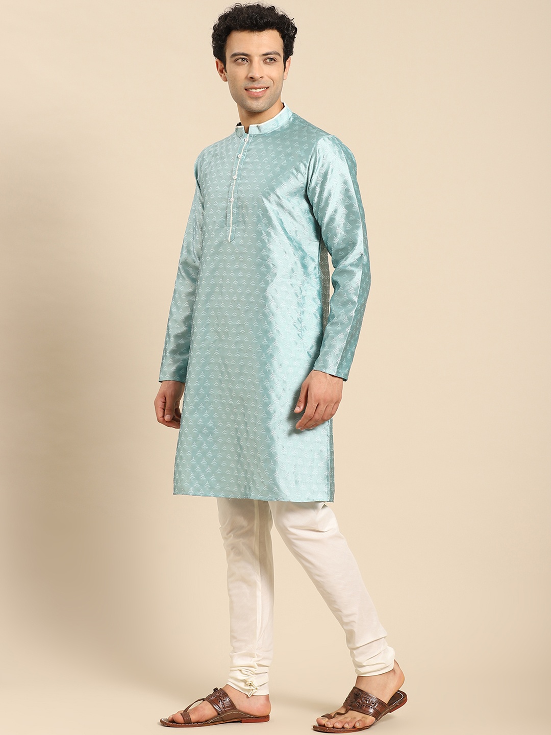 

Anouk Ethnic Embroidered Mandarin Collar Jacquard Straight Kurta, Turquoise blue
