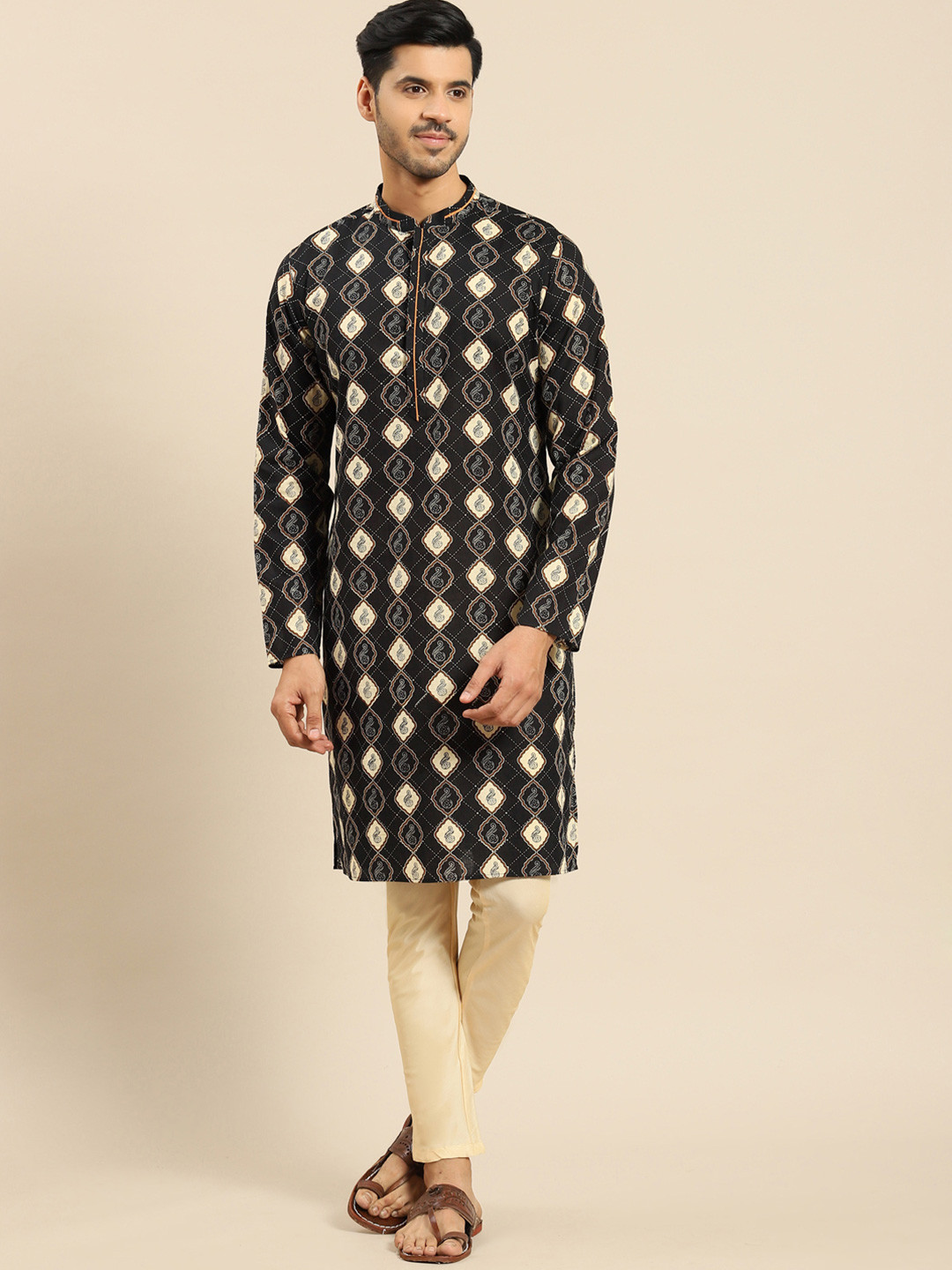 

Anouk Ethnic Motifs Printed Straight Kurta, Black
