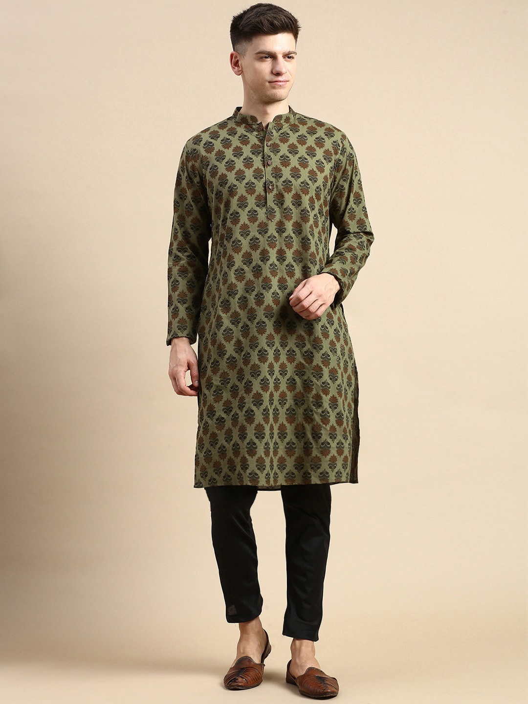 

Anouk Floral Printed Mandarin Collar Straight Kurta, Olive