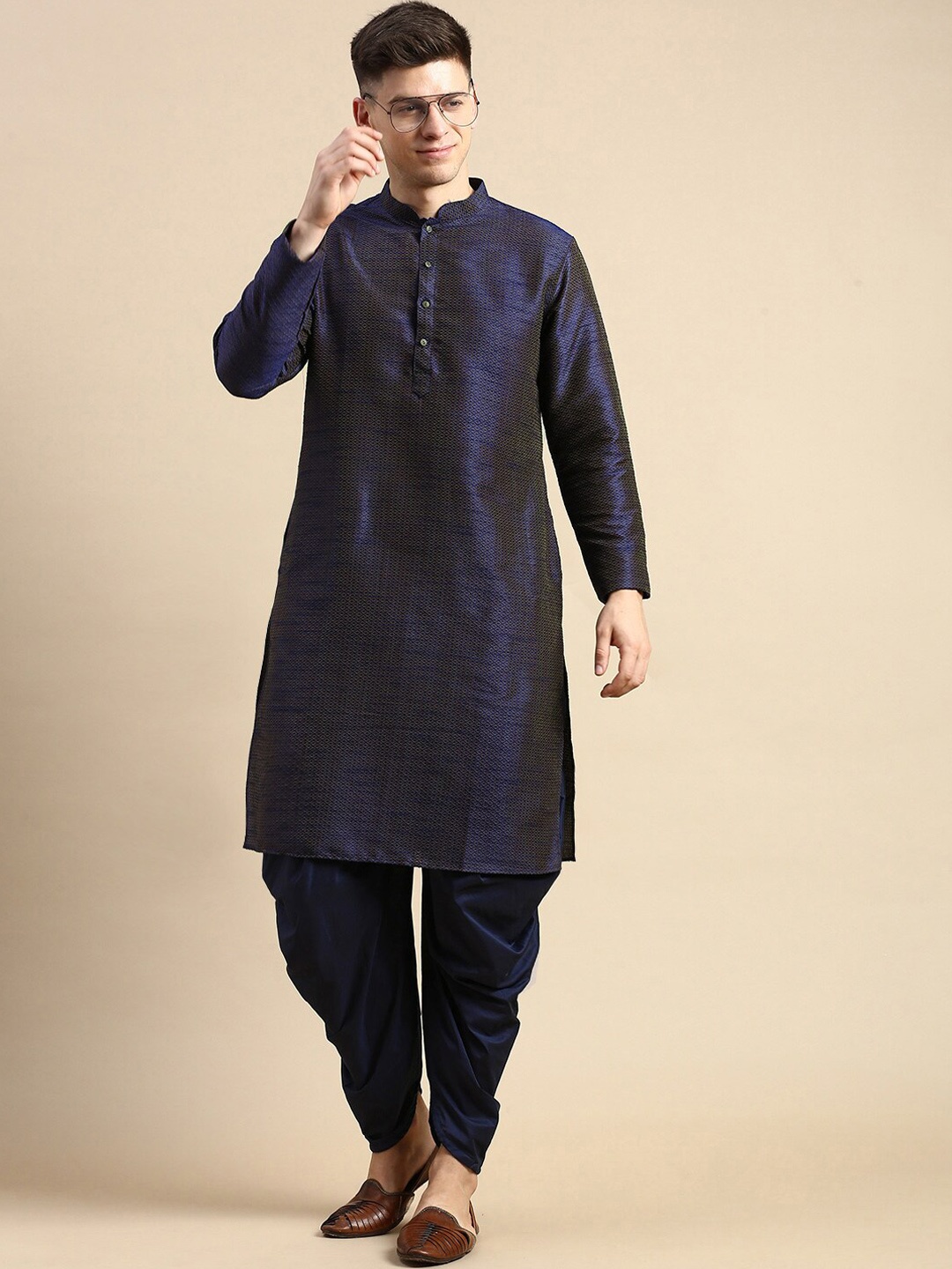 

Anouk Geometric Woven Design Straight Kurta, Navy blue