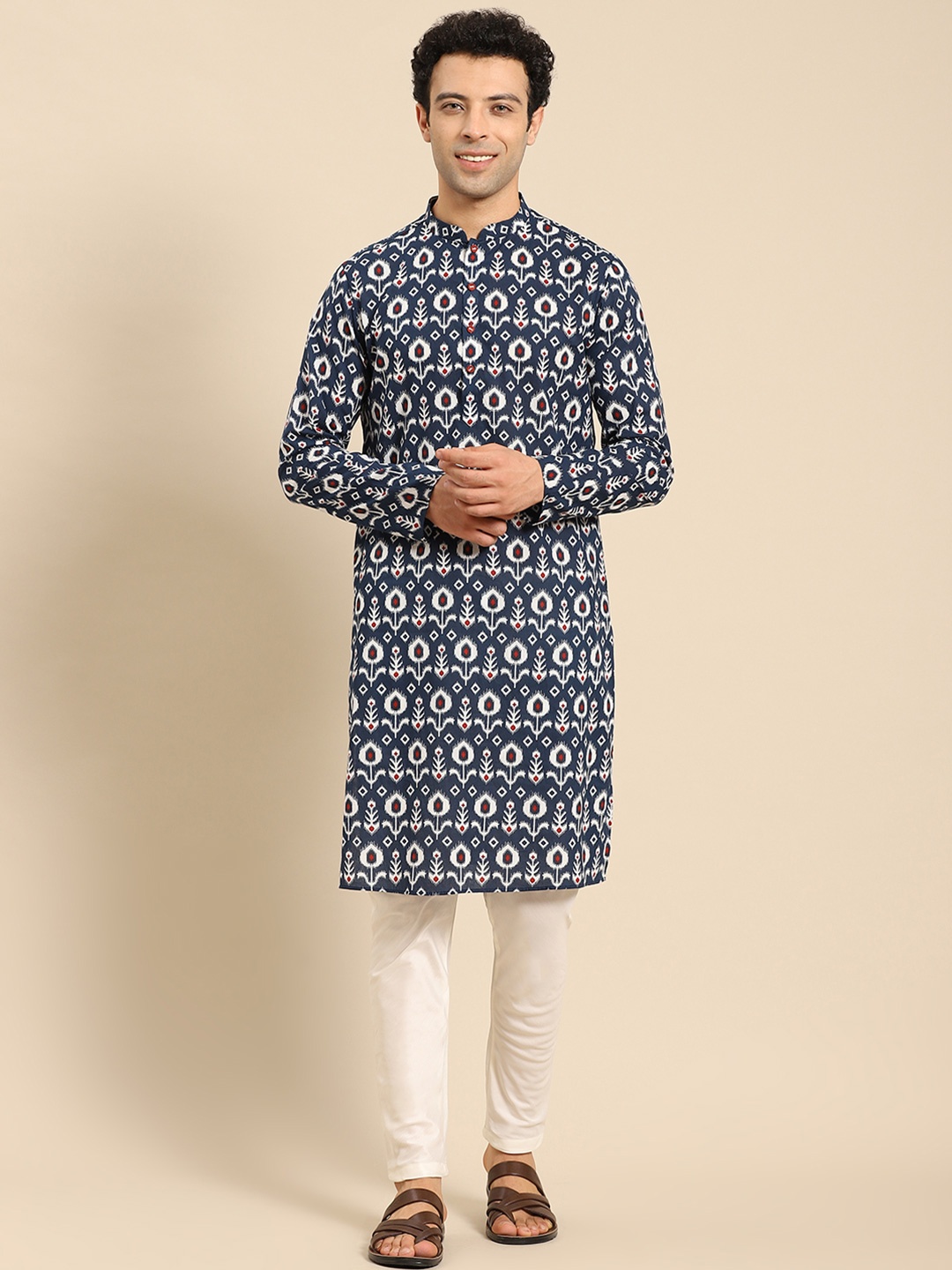 

Anouk Ethnic Motifs Printed Mandarin Collar Long Sleeves Straight Kurta, Navy blue