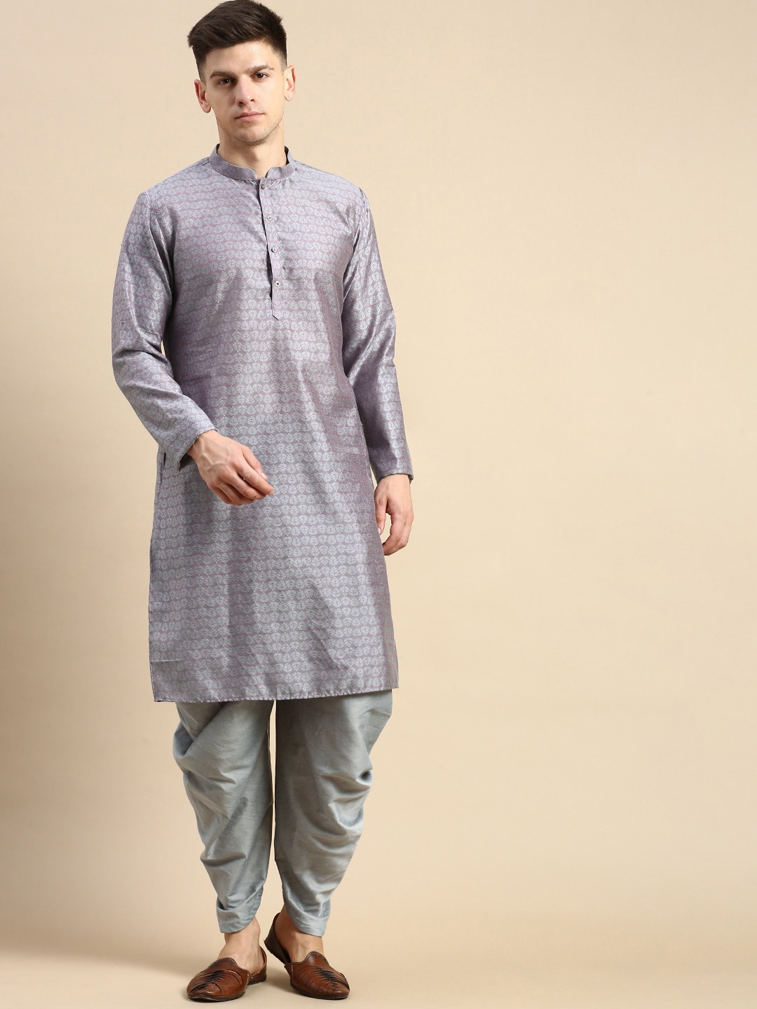 

Anouk Ethnic Motifs Woven Design Thread Work Mandarin Collar Straight Kurta, Grey