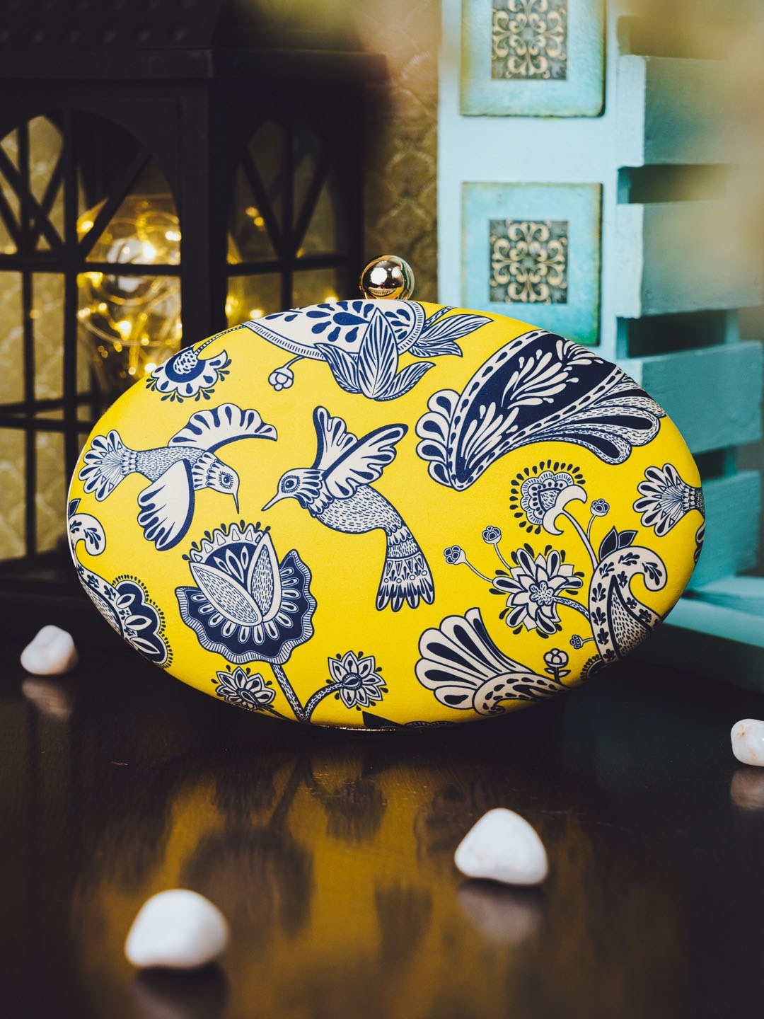 

Sangria Floral Printed Fabric Box Clutch, Yellow