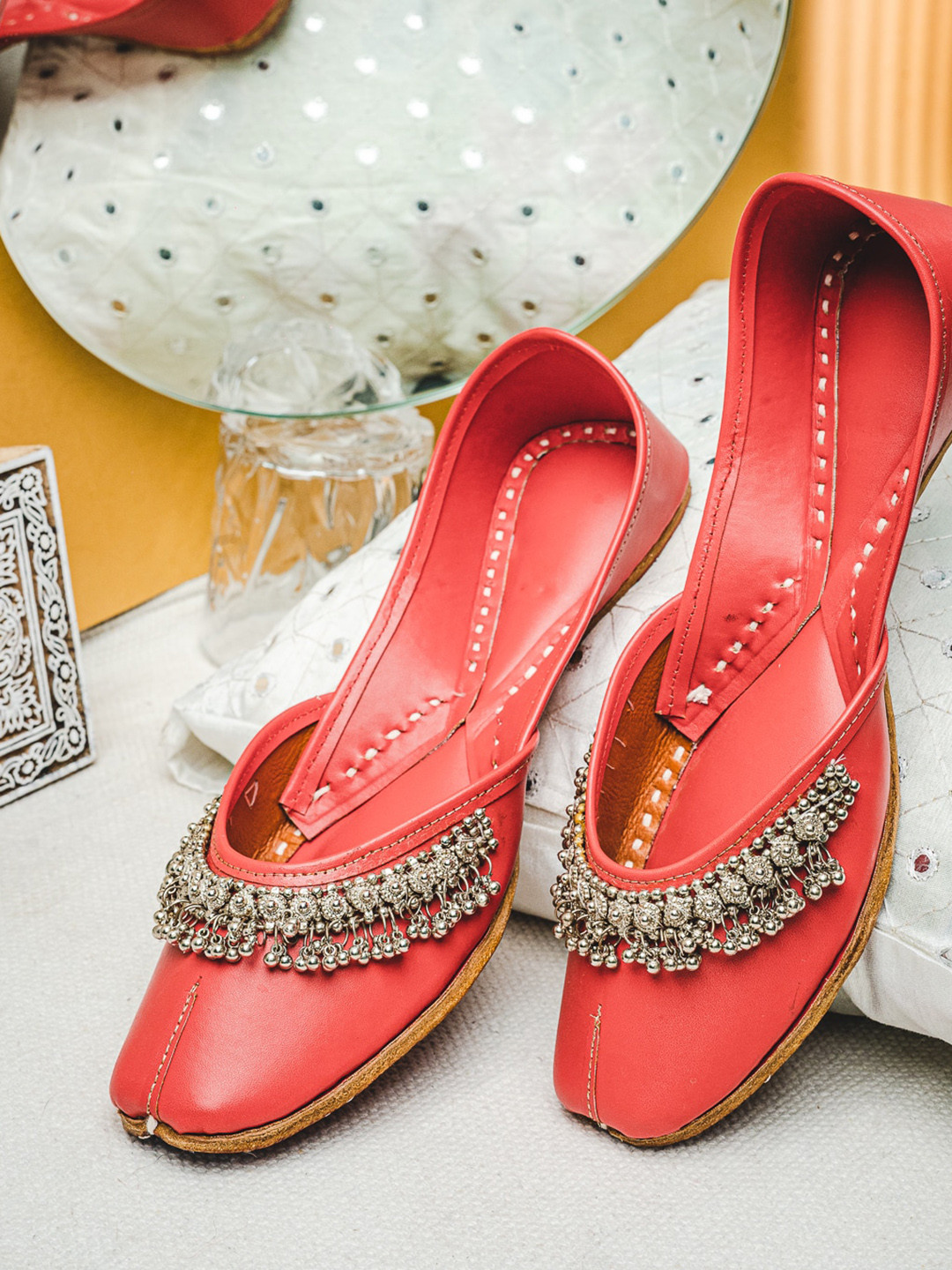 

Sangria Ghunghroo Embellished Leather Mojaris, Red