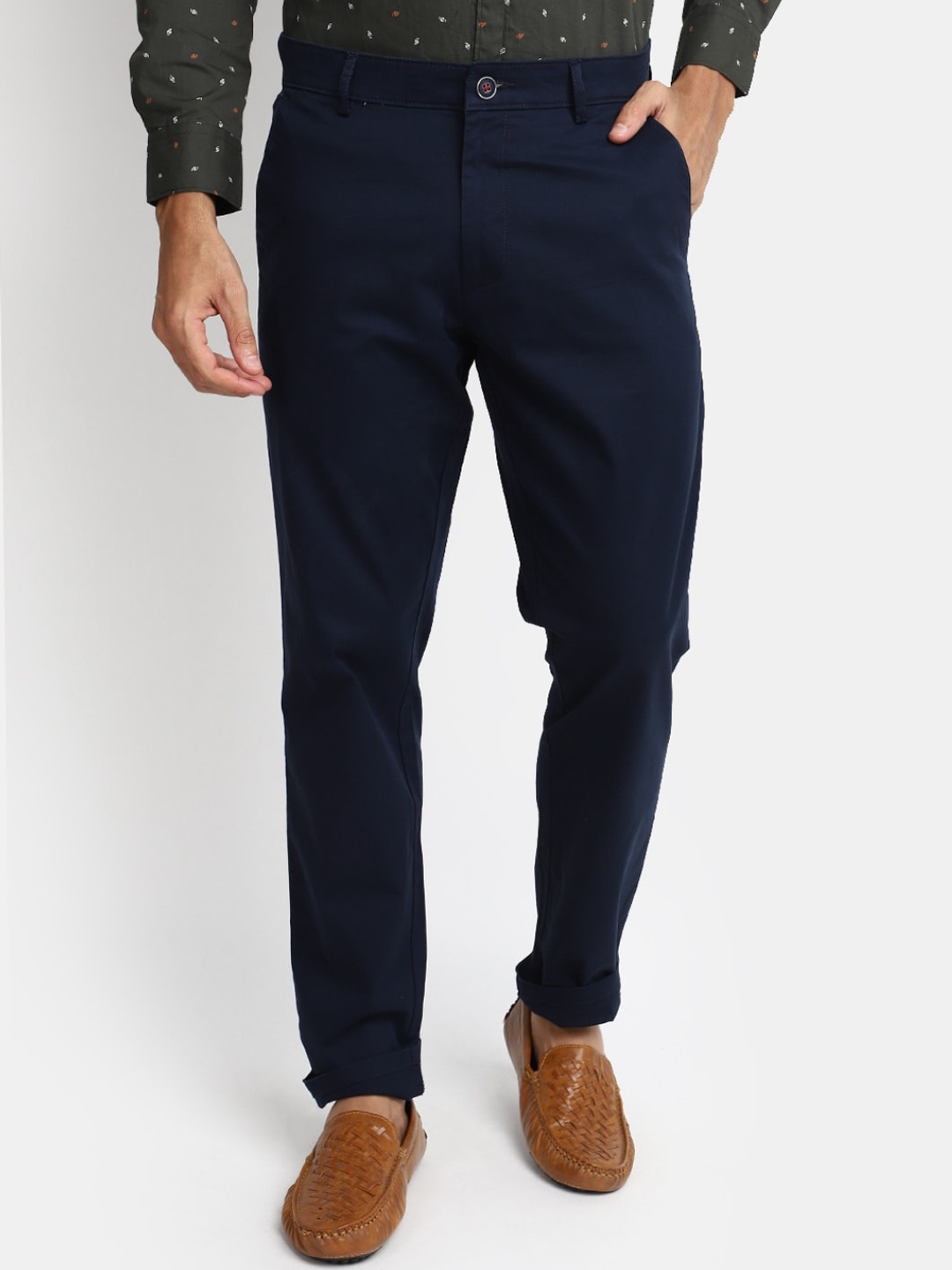 

V-Mart Men Mid-Rise Slim Fit Cotton Chinos, Navy blue