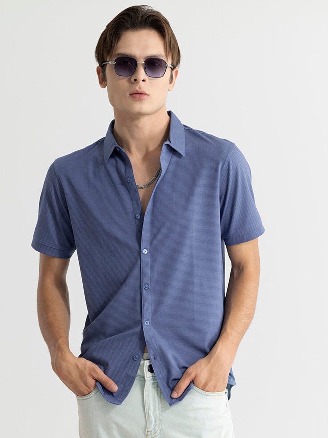 

Snitch Classic Textured Casual Shirt, Blue