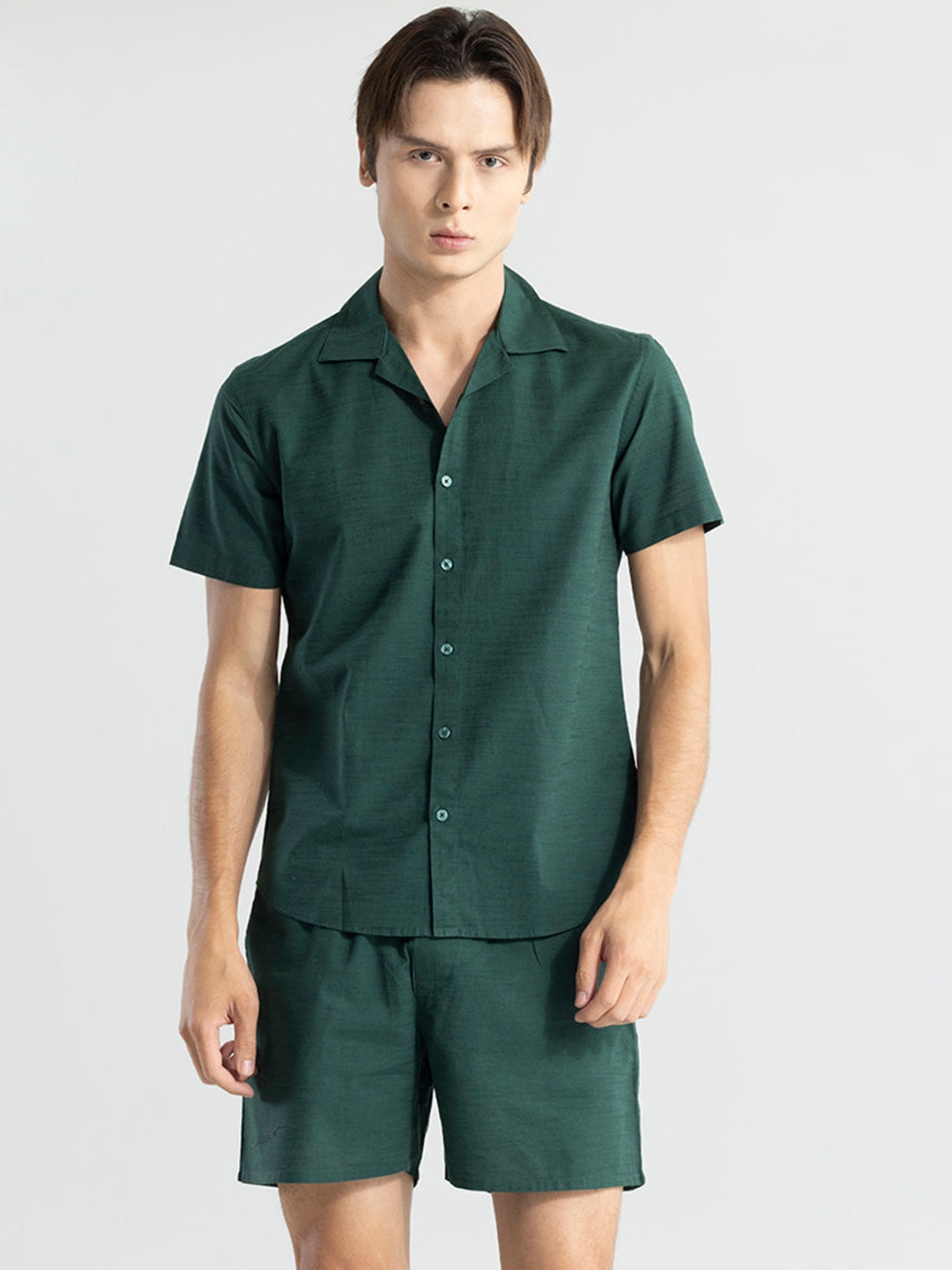 

Snitch Notch Lapel Collar Linen Cotton Shirt With Shorts, Green