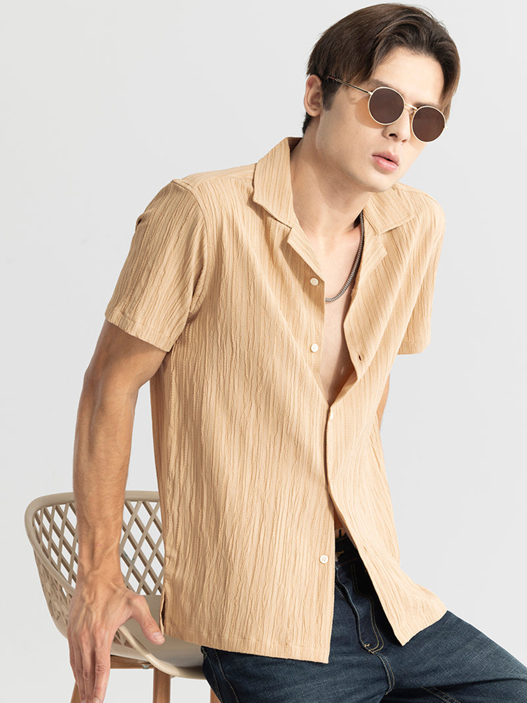 

Snitch Beige Boxy Self Design Casual Shirt