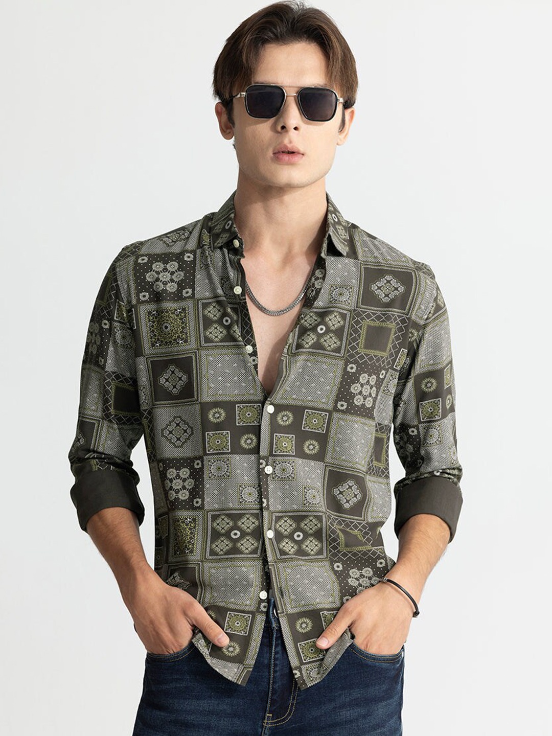 

Snitch Olive Green & Grey Classic Slim Fit Ethnic Motifs Printed Casual Shirt