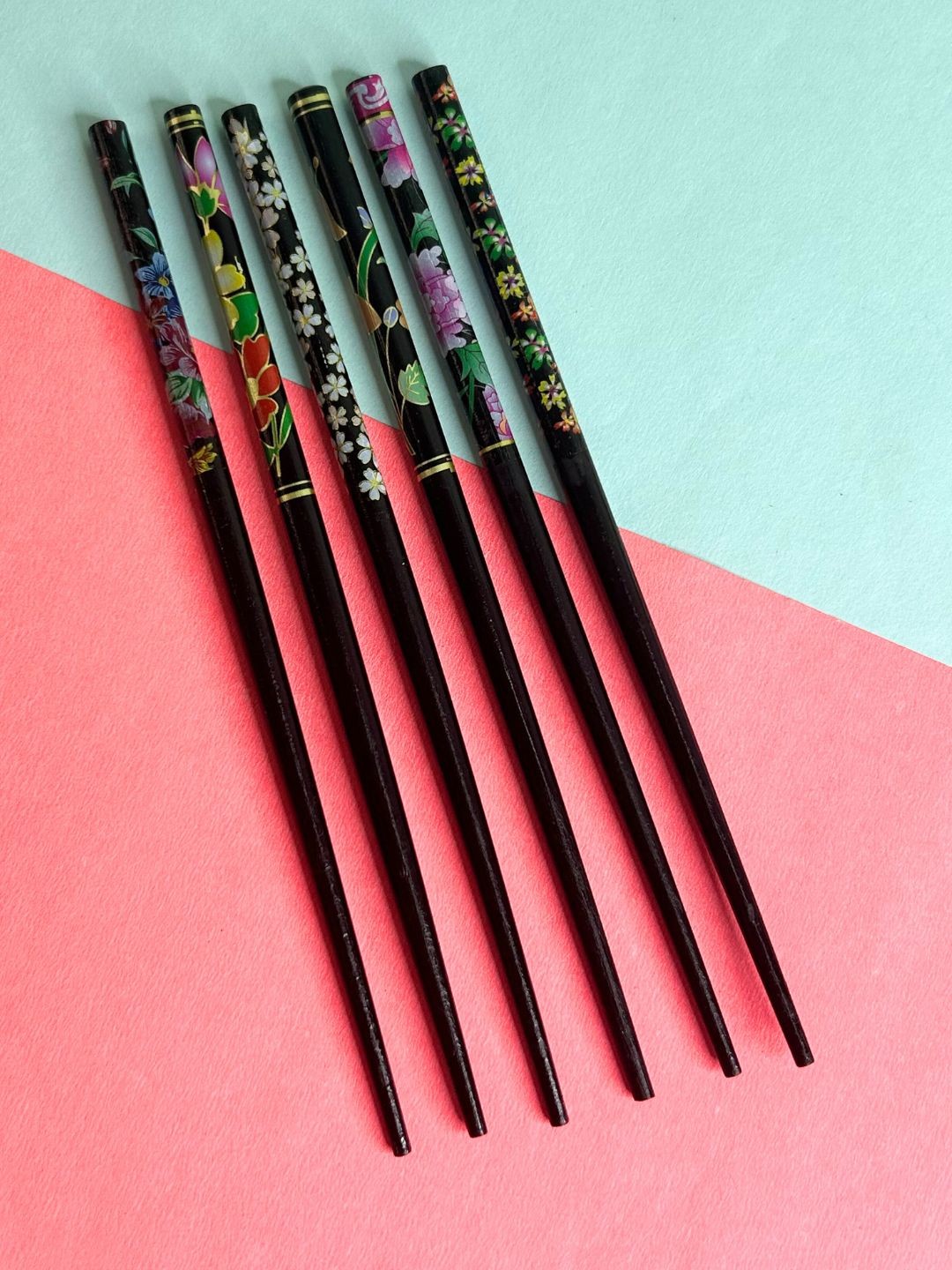 

LAIDA Women Set of 6 Embellished Hairstick, Black