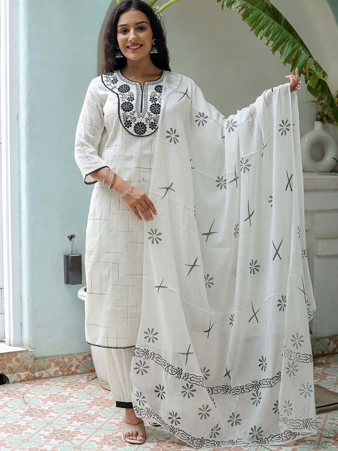 

KALINI Floral Yoke Design Thread Work Straight Kurta with Salwar & Dupatta, White