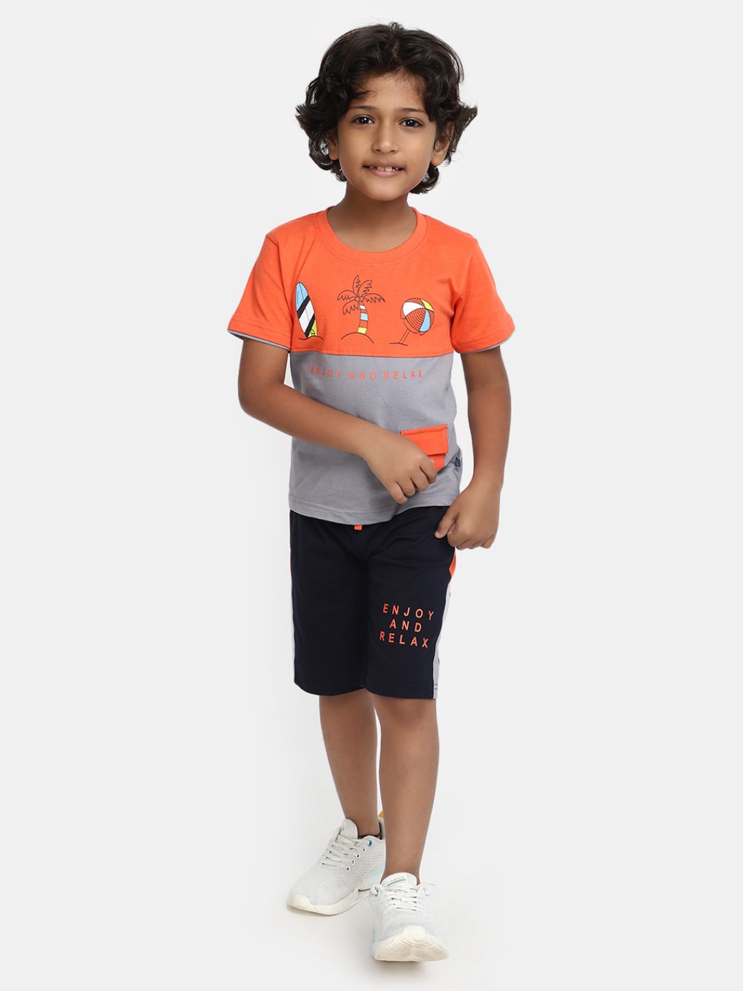 

V-Mart Kids Graphic Printed Pure Cotton T-shirt With Shorts, Orange