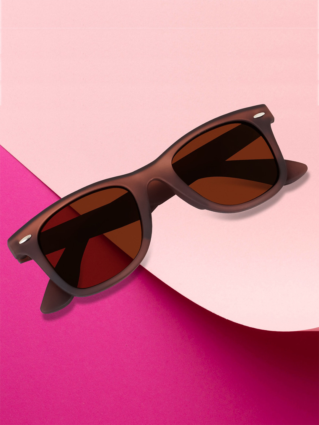 

Peter Jones Eyewear Unisex Wayfarer Sunglasses With Polarised Lens PO-N720BW-D, Brown