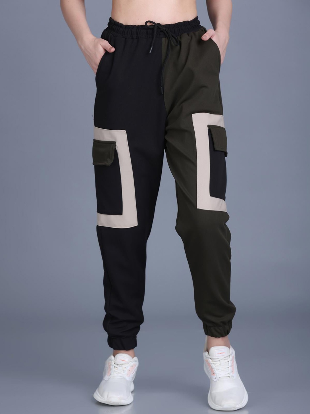 

The Dance Bible Women Colourblocked Pure Cotton Relaxed Fit Joggers, Olive
