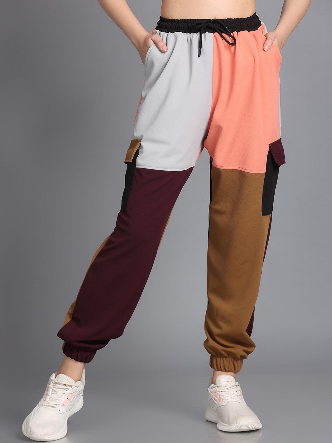 

The Dance Bible Women Colourblocked Pure Cotton Relaxed Fit Joggers, Grey