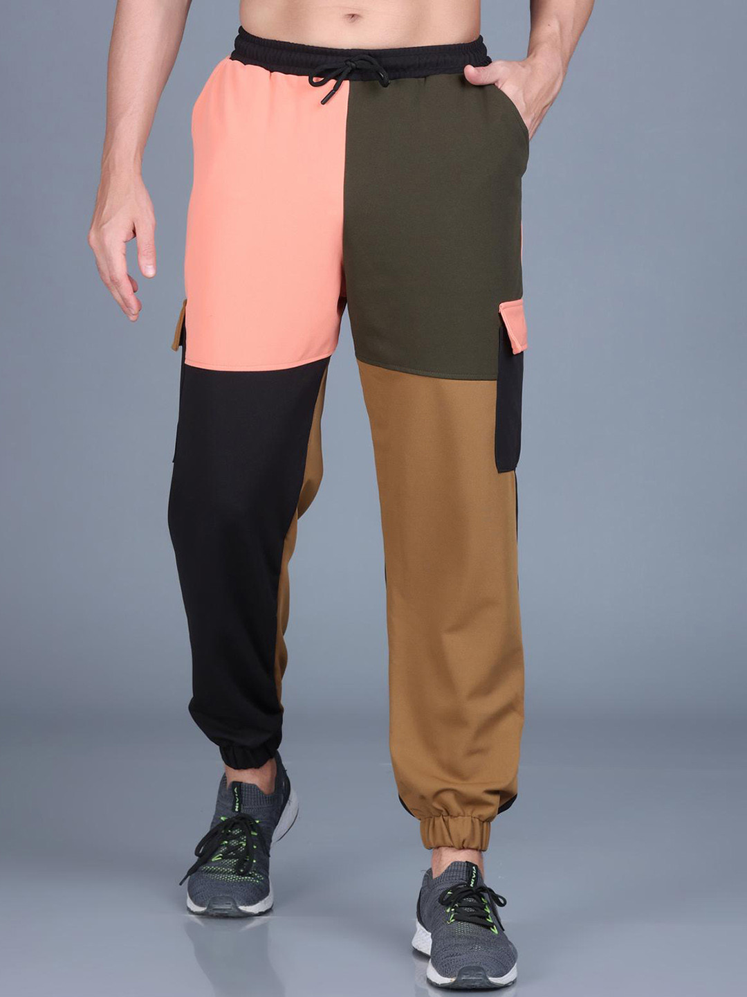

The Dance Bible Men Colourblocked Cotton Baggy Joggers, Peach