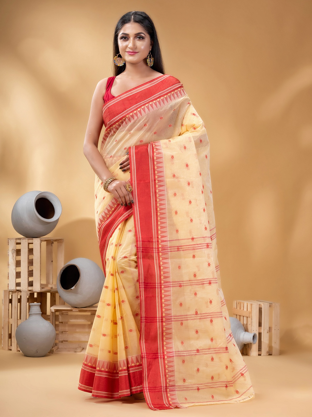 

DESH BIDESH Woven Design Pure Cotton Taant Saree, Cream