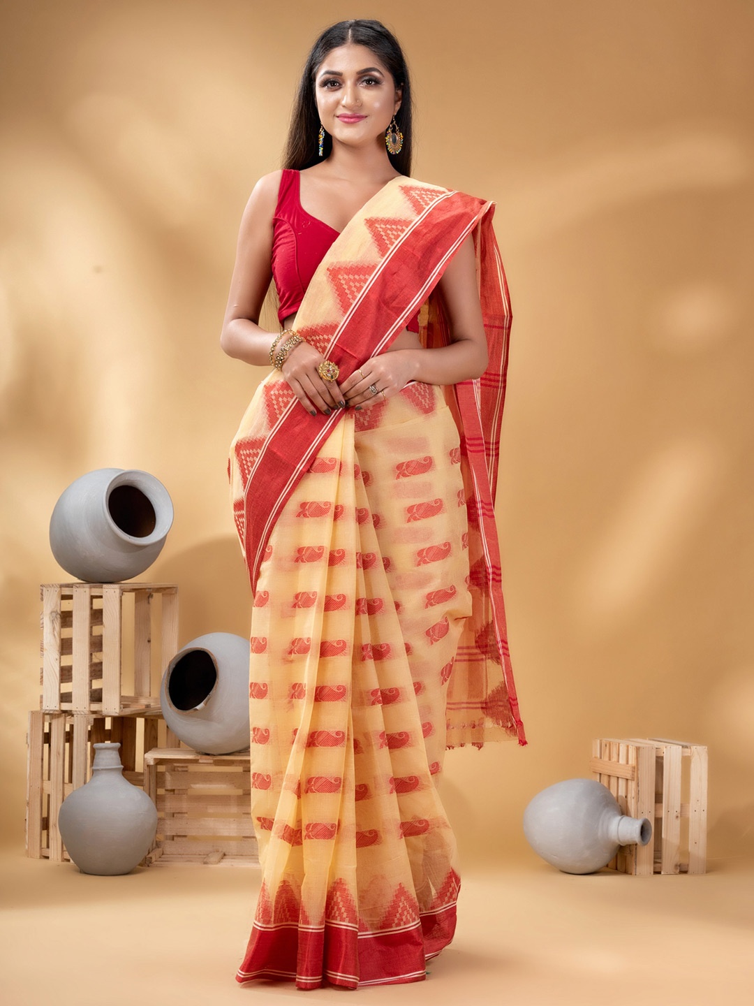 

DESH BIDESH Woven Design Pure Cotton Taant Saree, Cream