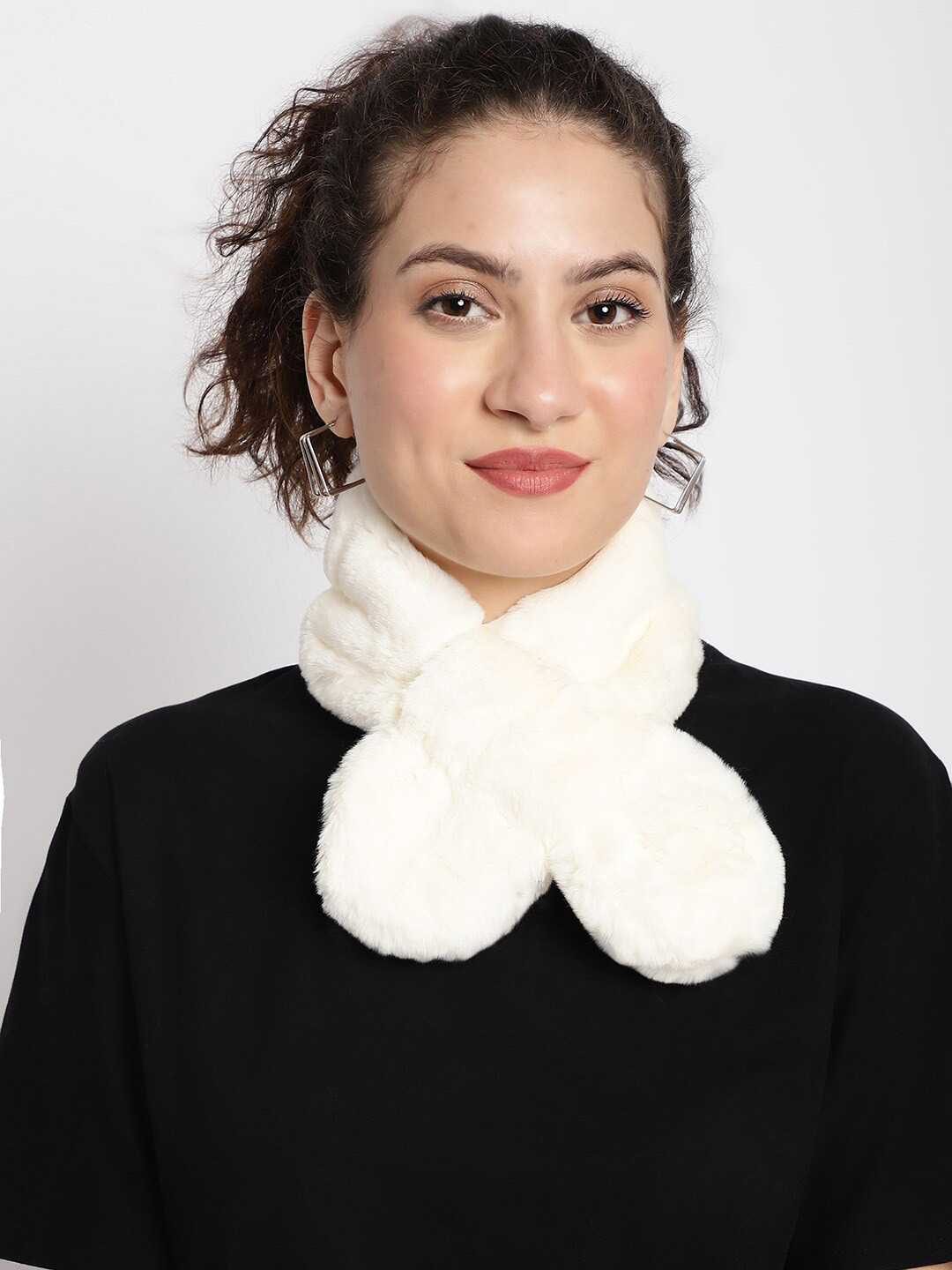 

ELLIS Faux Fur Scarf Wrap Collar Acrylic Mufflers, White