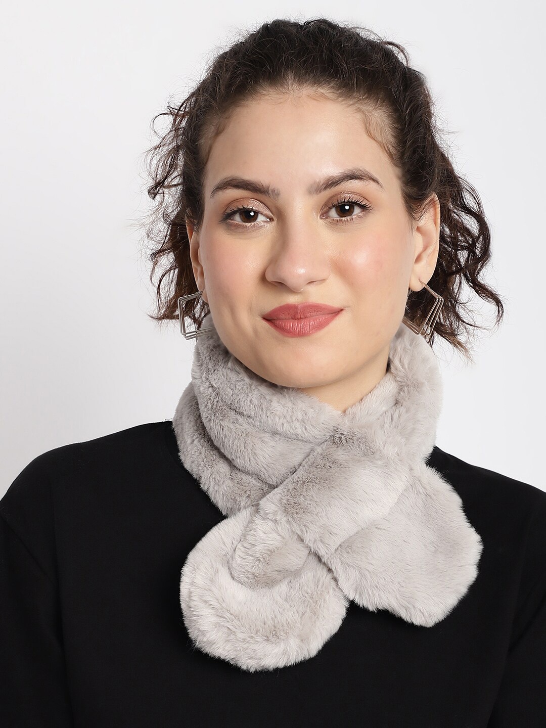 

ELLIS Faux Fur Acrylic Wrap Collar Mufflers, Grey