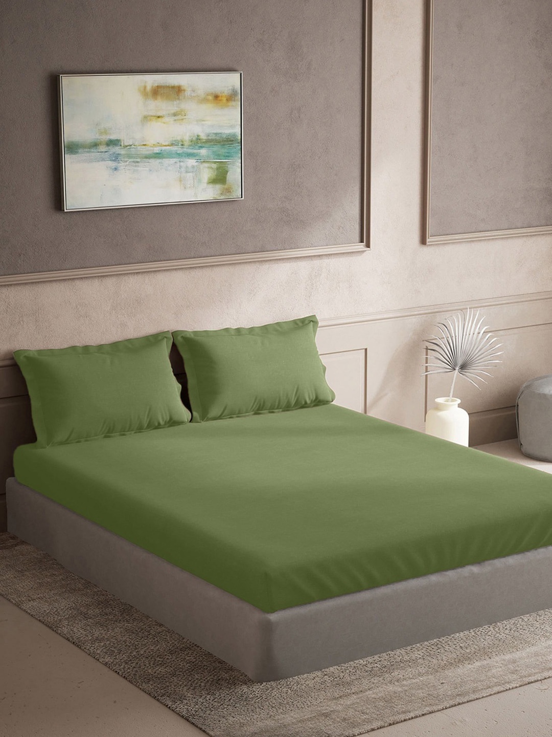 

TARA- Sparkling Homes Olive Green Cotton 300 TC King Bedsheet With 2 Pillow Covers