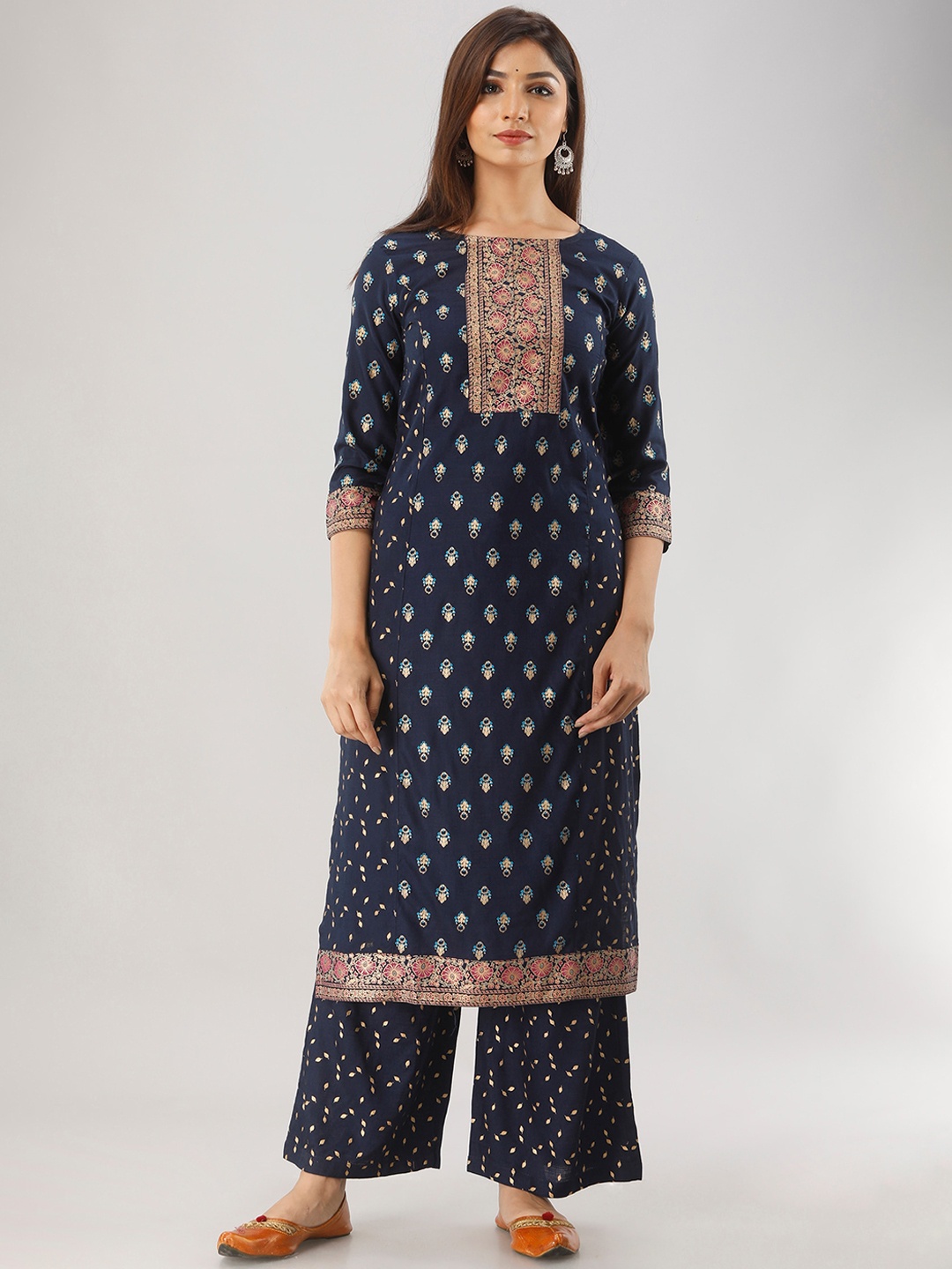 

MAUKA Ethnic Motifs Printed Straight Kurta with Palazzos, Blue
