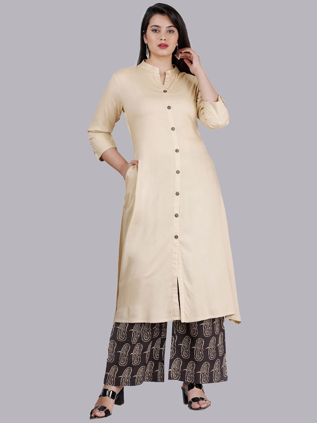 

MAUKA Mandarin Collar A-Line Kurta with Palazzos, Cream