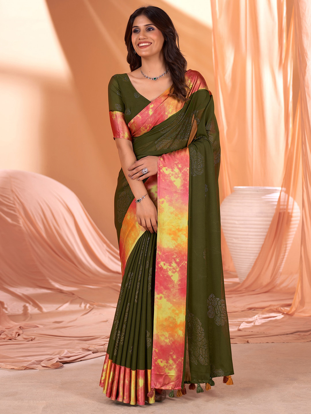 

Sangria Green Embellished Saree With Printed Border
