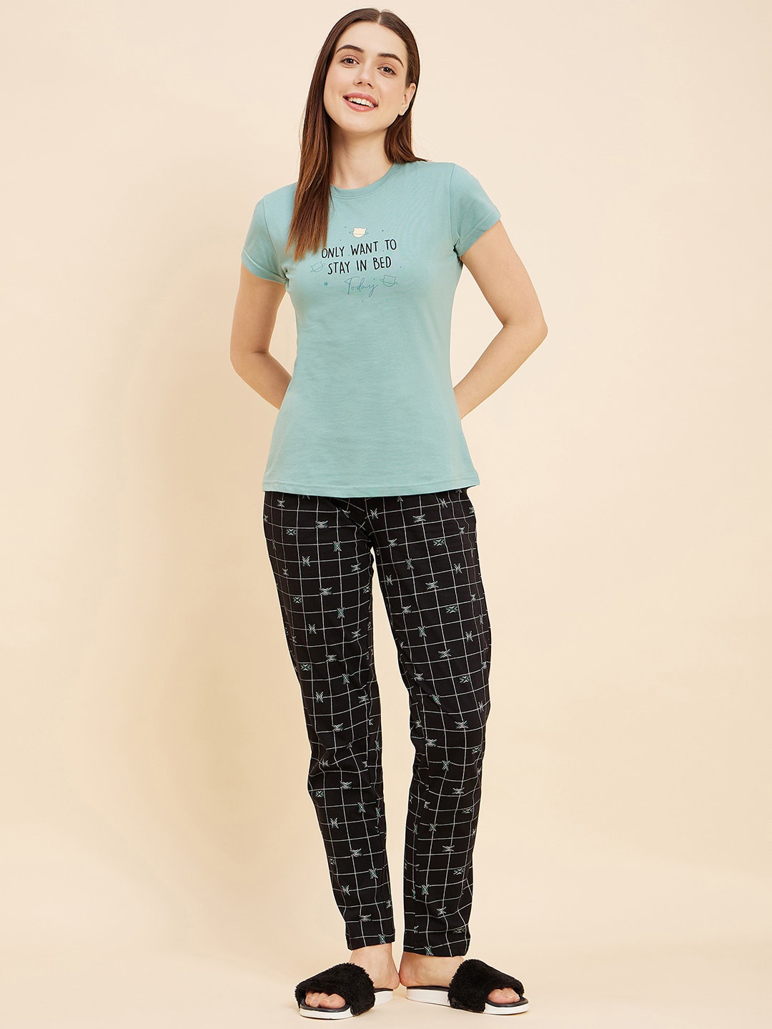 

Sweet Dreams Graphic Printed Night suit, Green