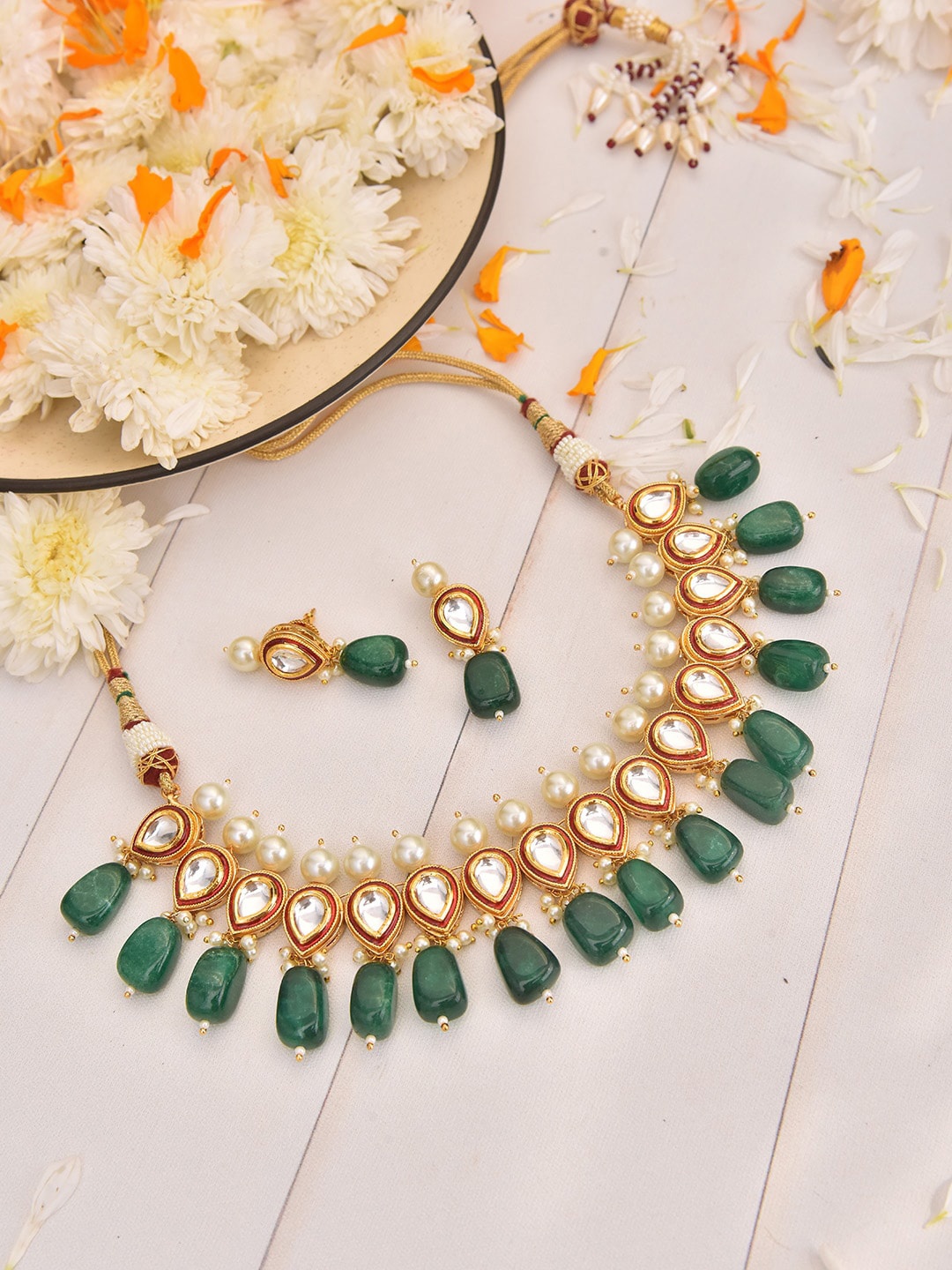 

Swabhimann Jewellery Kundan Studded & Beaded Necklace & Earrings, Gold