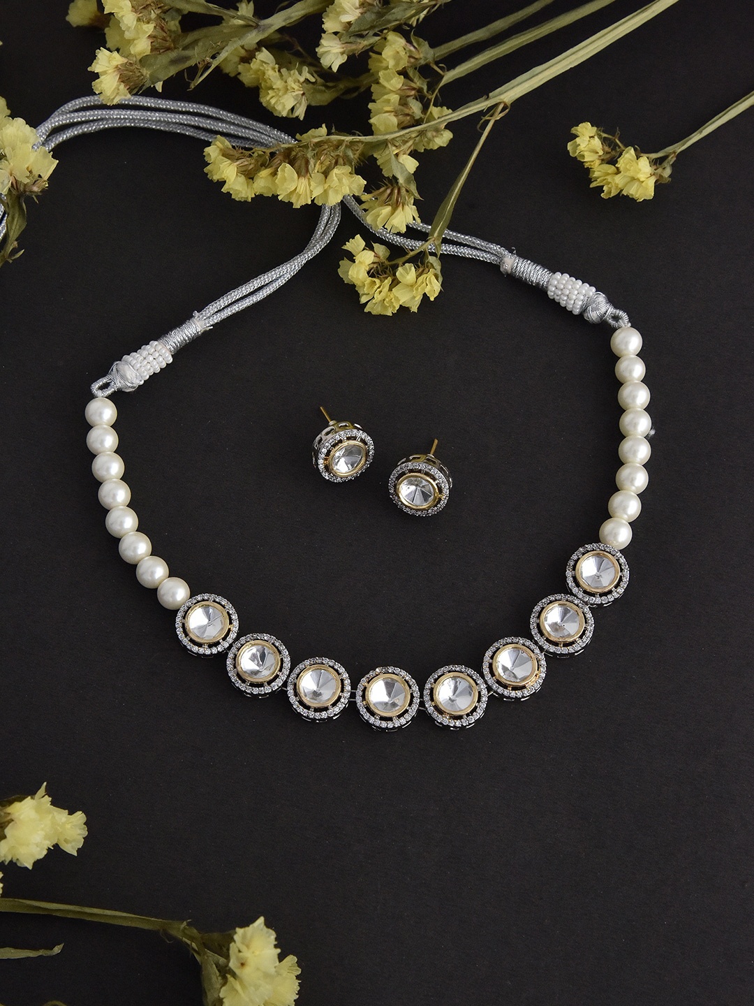 

Swabhimann Jewellery Silver-Plated Kundan-Studded & Beaded Jewellery Set