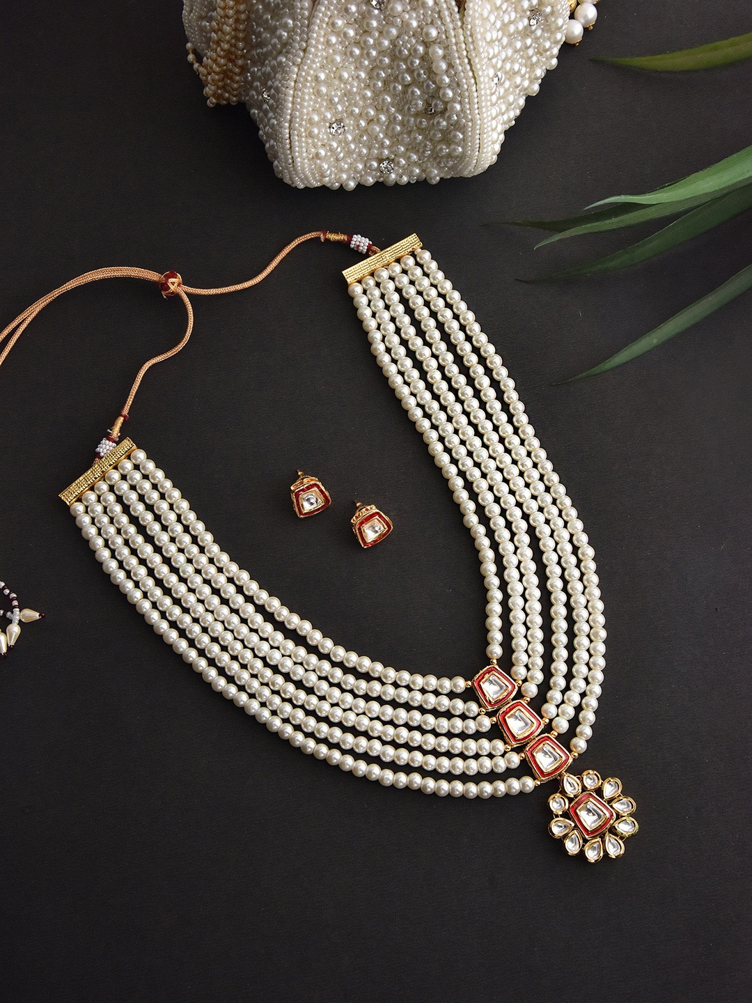 

Swabhimann Jewellery Kundan Studded & Beaded Necklace & Earrings, Gold
