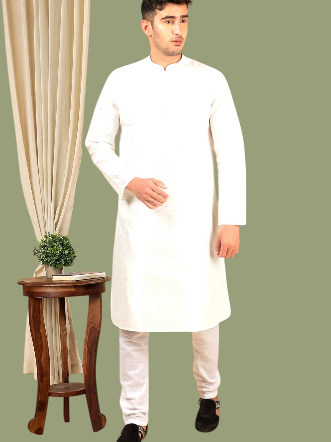 

TATTVA Floral Printed Band Collar Long Sleeve Straight Kurta Set, White