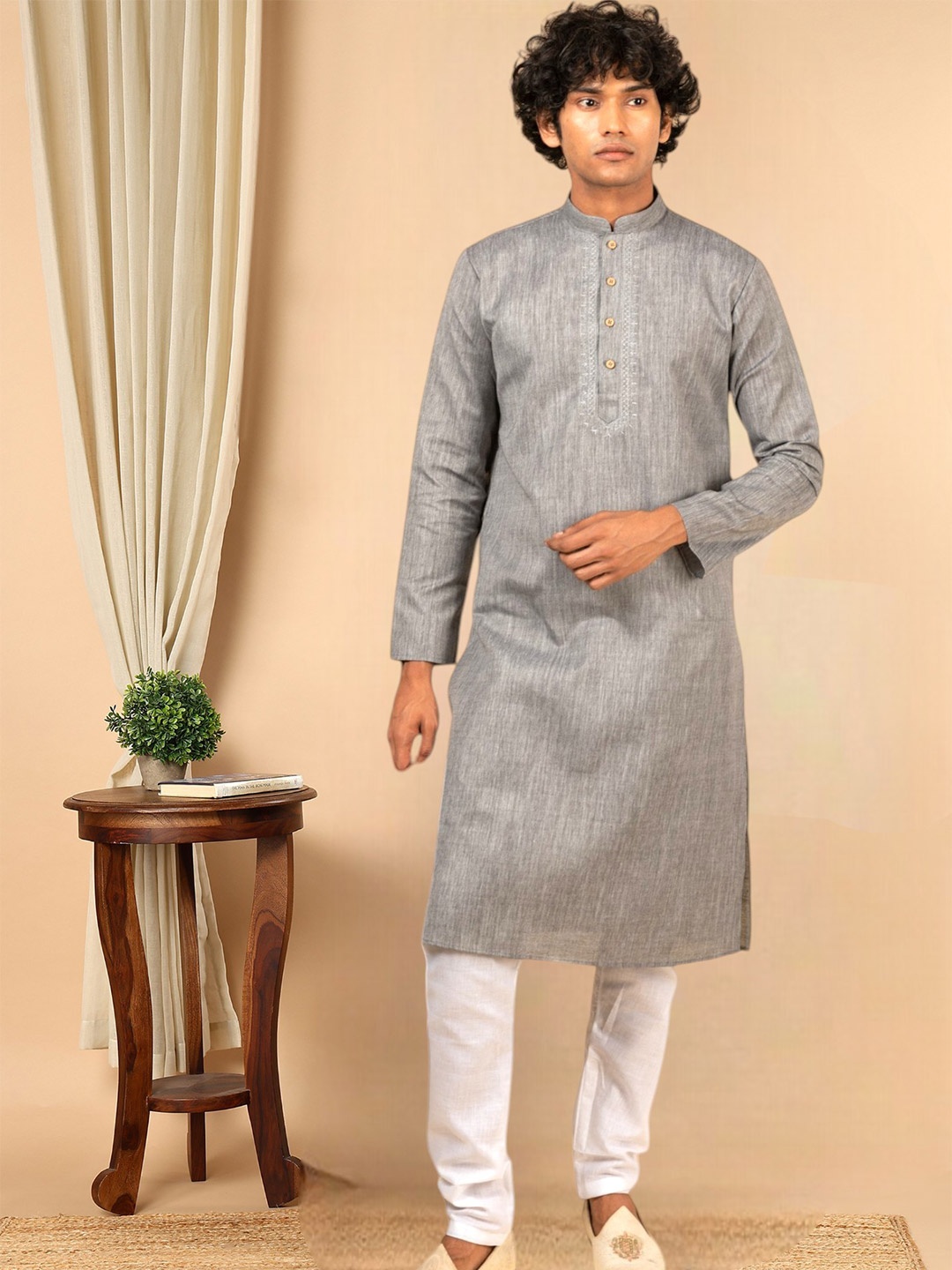

TATTVA Mandarin Collar Long Sleeve Straight Cotton Kurta Set, Grey
