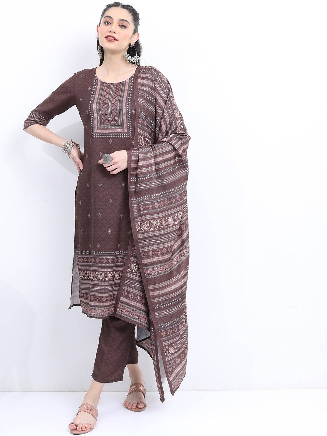 

KETCH Ethnic Motifs Printed Regular Kurta with Trousers & Dupatta, Brown