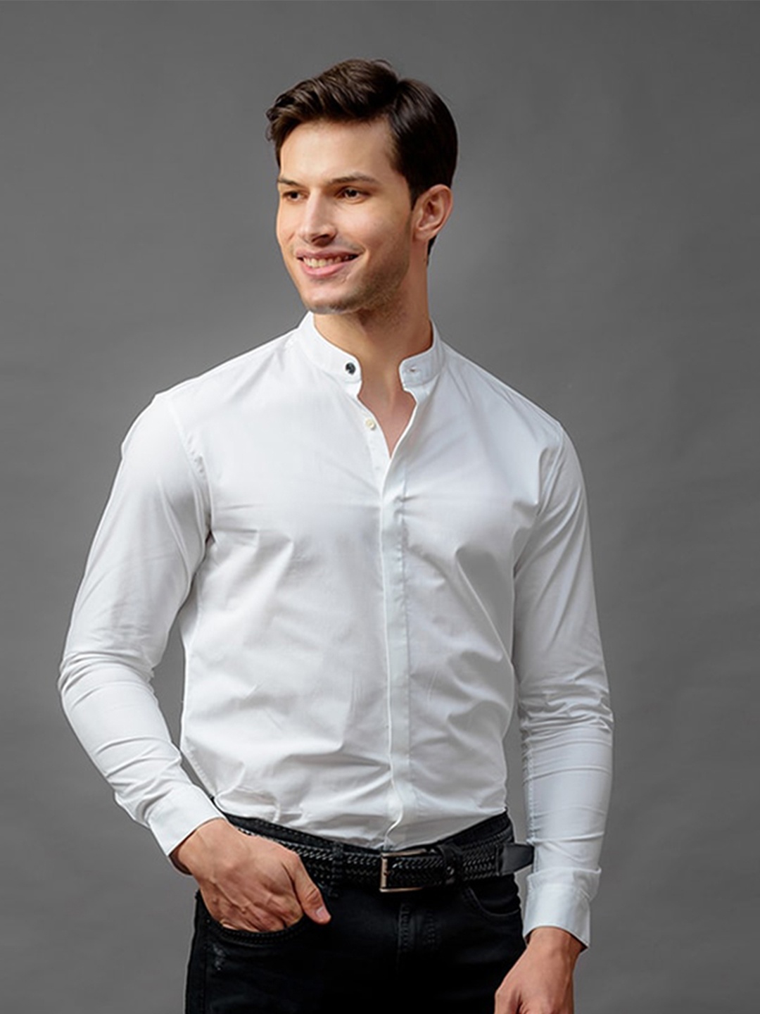 

KINGDOM OF WHITE Band Collar Standard Slim Fit Opaque Cotton Casual Shirt
