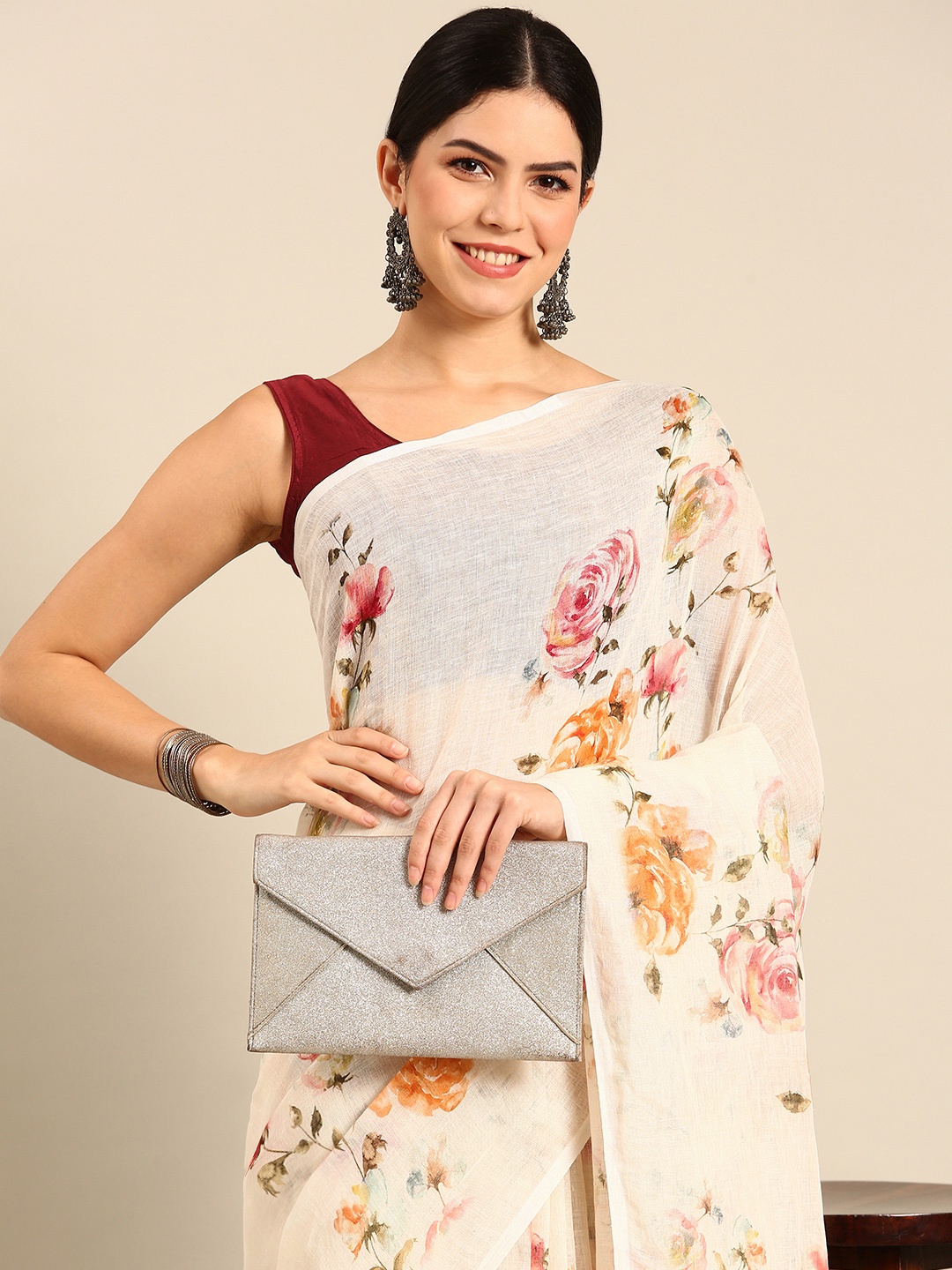 

Simaaya Floral Pure Cotton Saree, Off white