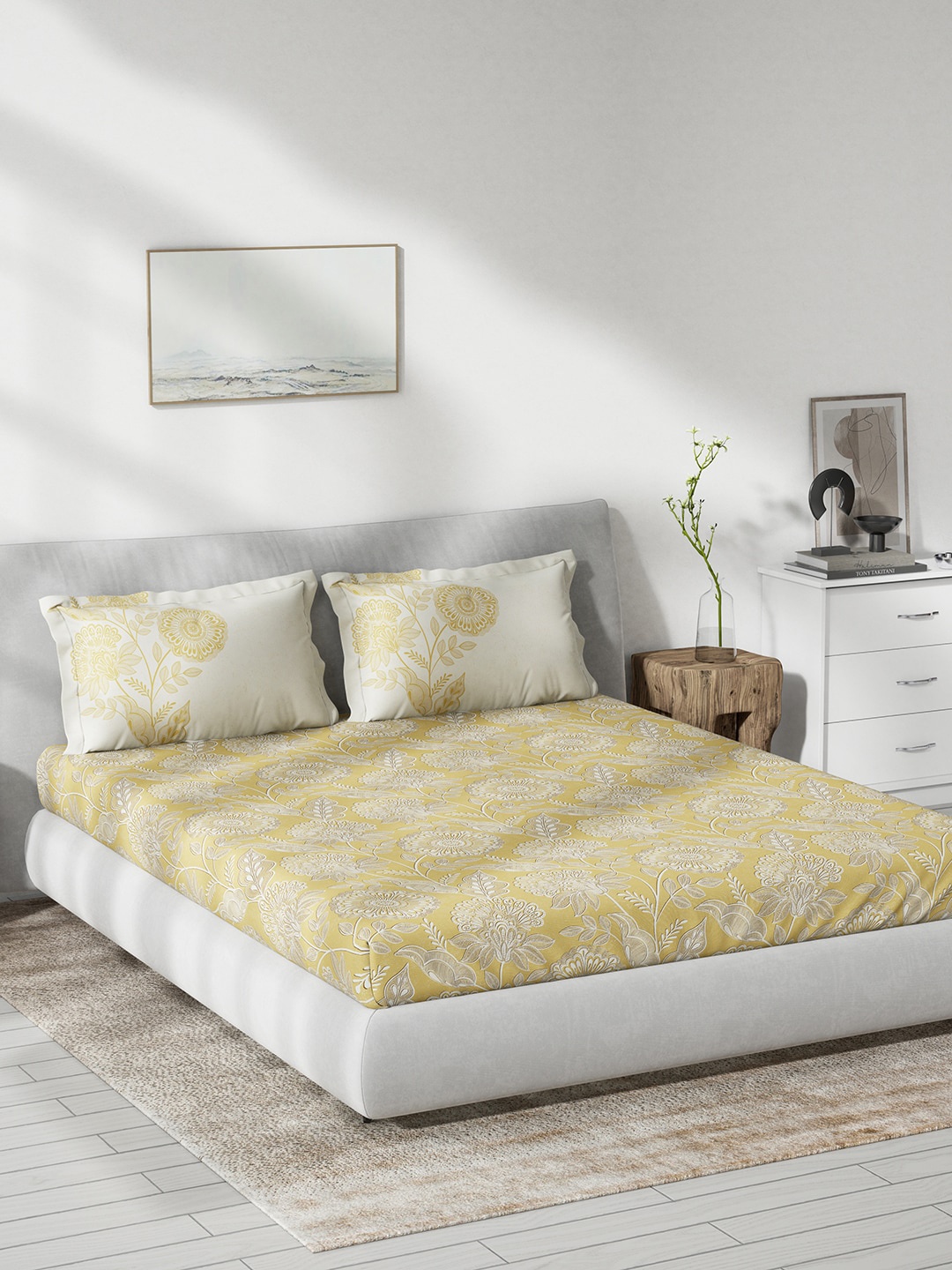 

DDecor Yellow & White Floral 144 TC Cotton Queen Bedsheet with 2 Pillow Covers