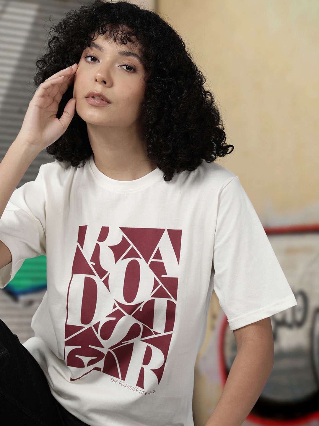 

Roadster Printed Oversized Drop-Shoulder Sleeves Longline Pure Cotton T-shirt, White